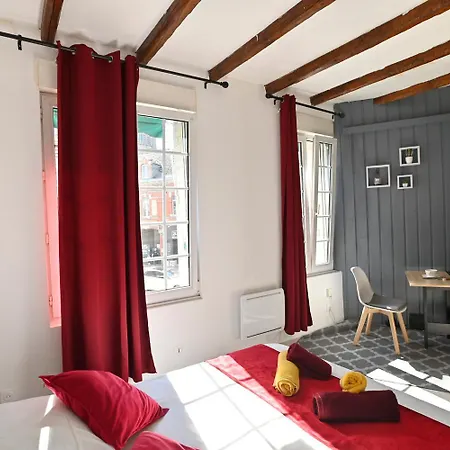 アパート Spacieux T2 - Proche Centre - Confort Et Serenite サン・クエンティン